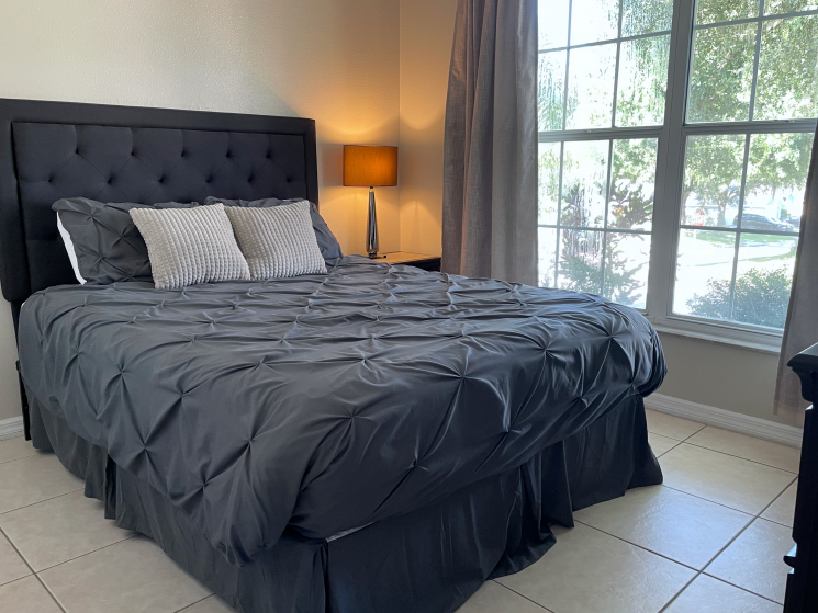 Queen Bedroom