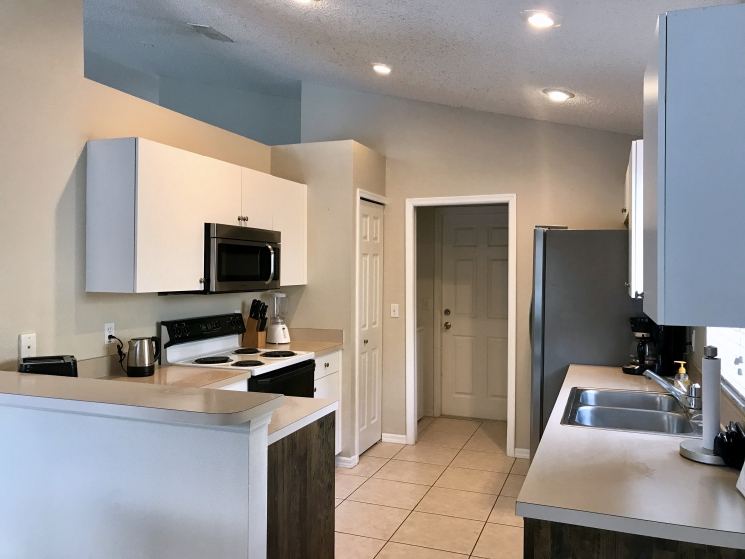Well equipped kitchen Well equipped kitchen
