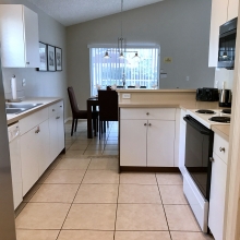 Well equipped kitchen photo_27-01-2018_17_48_29.jpg